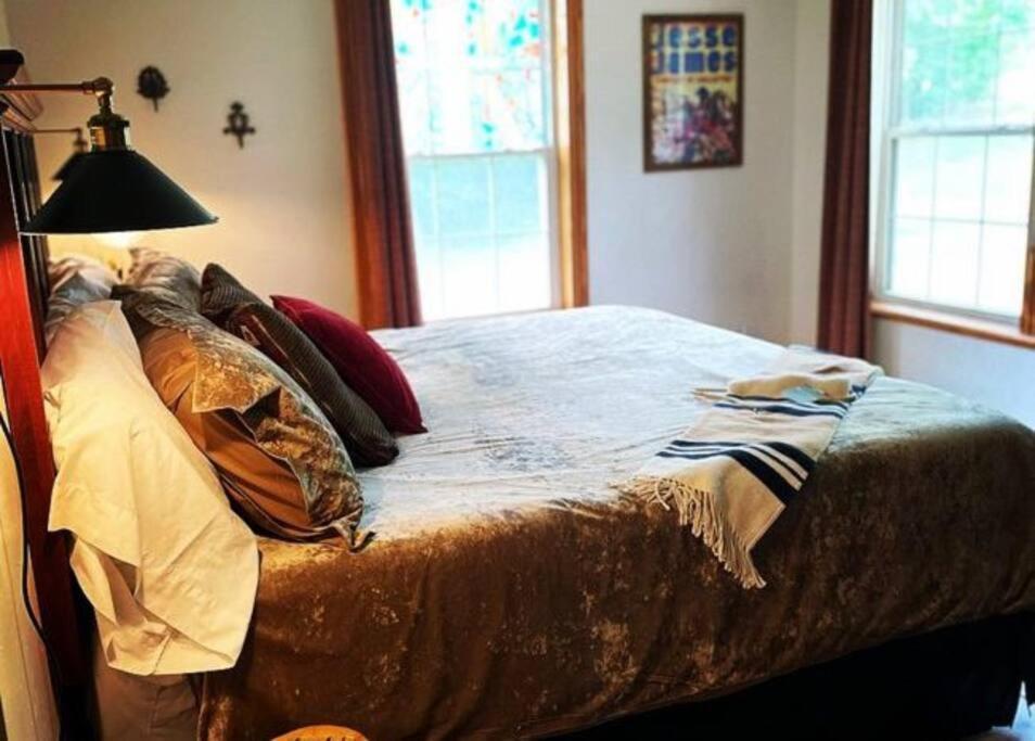 יוריקה ספרינגס The Hideaway At Bear Mountain Log Cabins מראה חיצוני תמונה