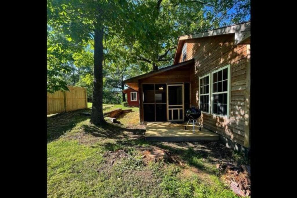 יוריקה ספרינגס The Hideaway At Bear Mountain Log Cabins מראה חיצוני תמונה